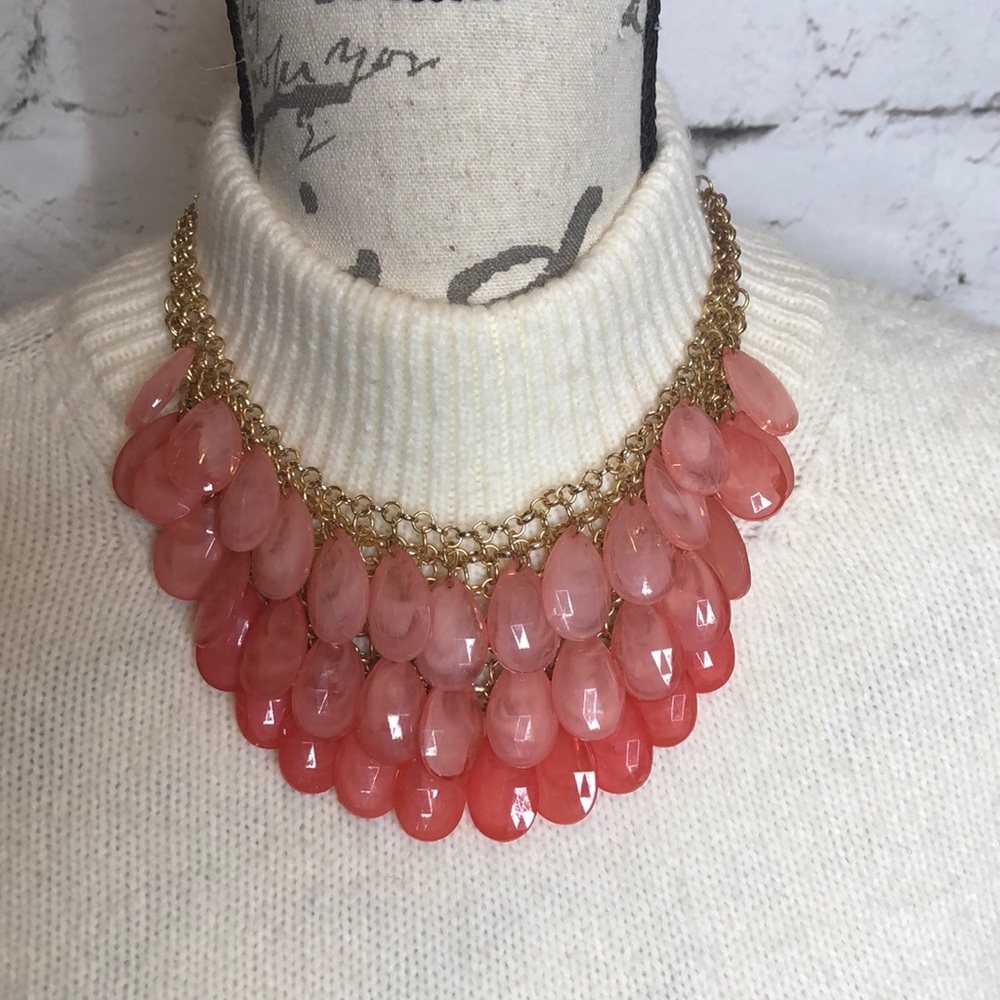 Pink Teardrops Necklace - Picture 2 of 2